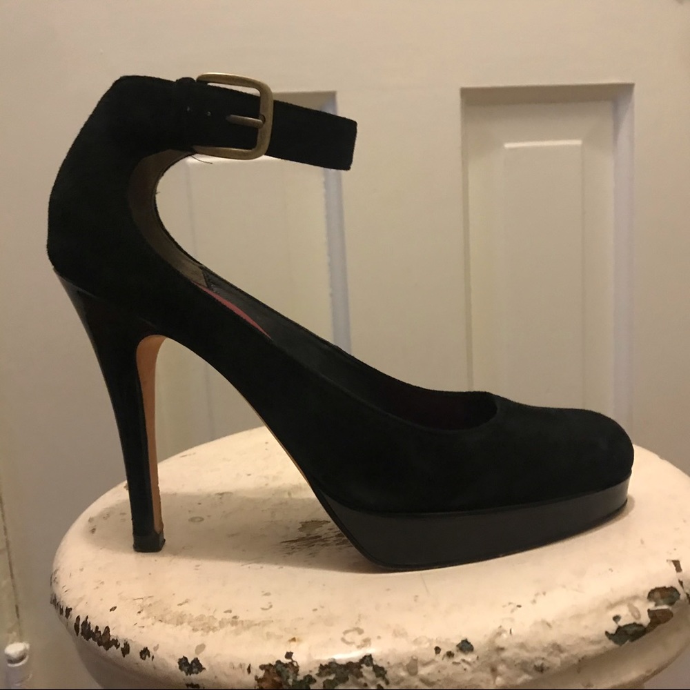 Cole Haan Nike air black suede stilletos size 7.5
